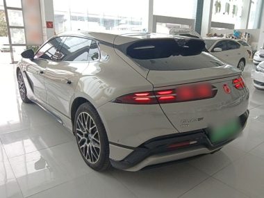Denza Z9GT Flash Charge Prestige Version — фото 4
