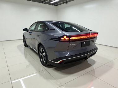 Deepal SL03 Facelift EREV Elite Version — фото 4