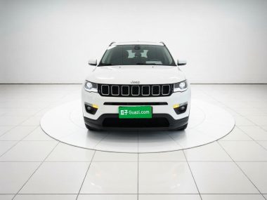 Jeep Compass Jeep 220T — фото 2