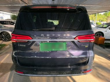 Roewe iMAX8 Gold Edition — фото 3