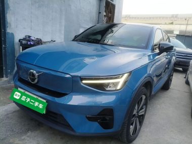 Volvo C40 2023, фото 1