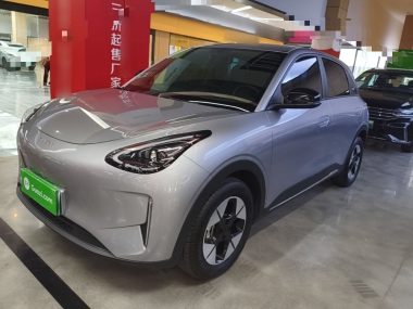 Geely Galaxy Starwish 2025, фото 1