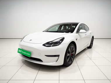 Tesla Model 3 2020, фото 1