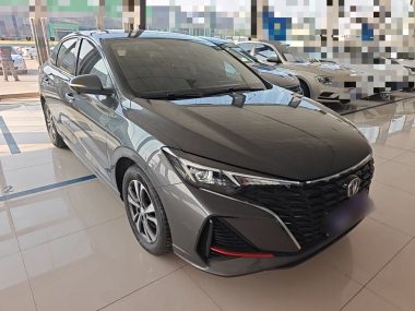 Changan Eado PLUS NE 1.4T GDI DCT — фото 3