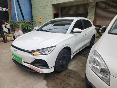 BYD e2 2023, фото 1