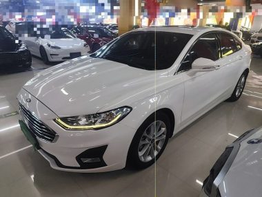 Ford Mondeo 2021, фото 1