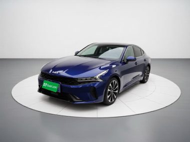 Kia K5 2022, фото 1