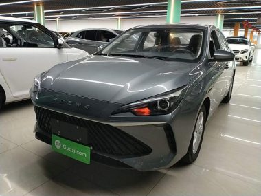 Roewe i5 2025, фото 1