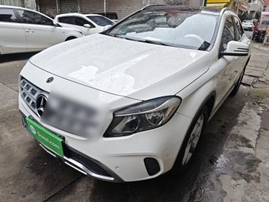 Mercedes-Benz GLA 2018, фото 1