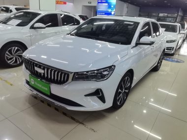 Geely Emgrand 2025, фото 1
