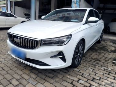 Geely Emgrand 2025, фото 1