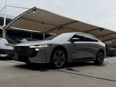 Mazda EZ-6 2025, фото 1
