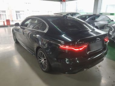Jaguar XEL 2.0T 250PS R-DYNAMIC S — фото 4