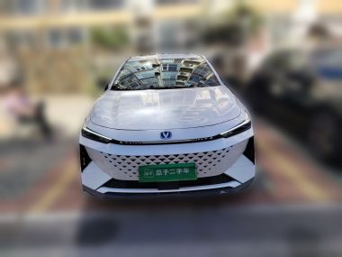 Changan UNI-V iDD 136km — фото 2