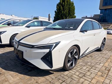 Lingxi L 2026, фото 1