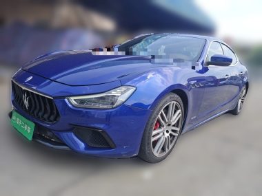 Maserati Ghibli 2018, фото 1