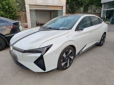 Lingxi L 2026, фото 1
