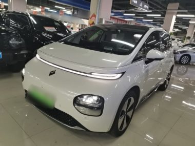 Baojun Yunduo 2023, фото 1