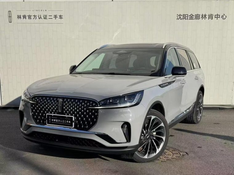 Lincoln Aviator 3.0T V6