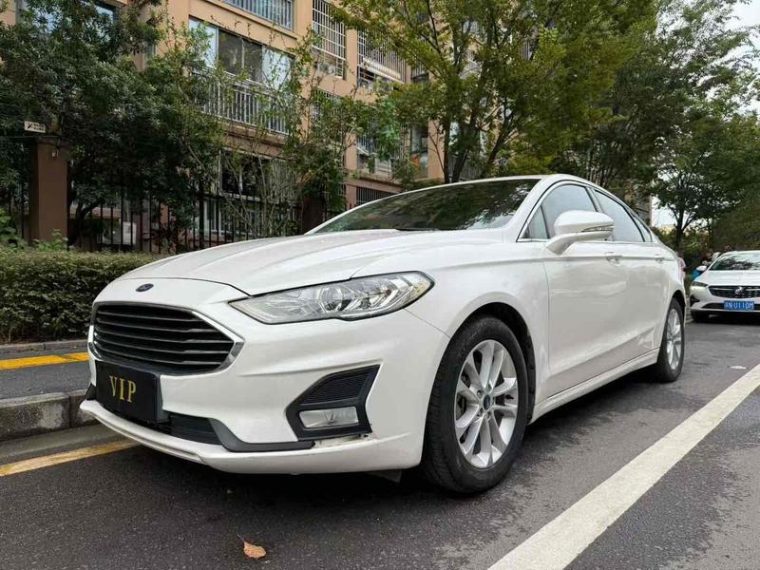 Ford Mondeo EcoBoost 180 V