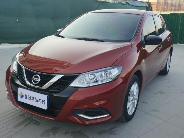 Nissan Tiida 1.6L CVT Cool Edition