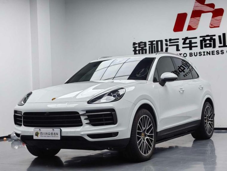 Porsche Cayenne 3.0T AT 4WD 5-seat Factory Custom