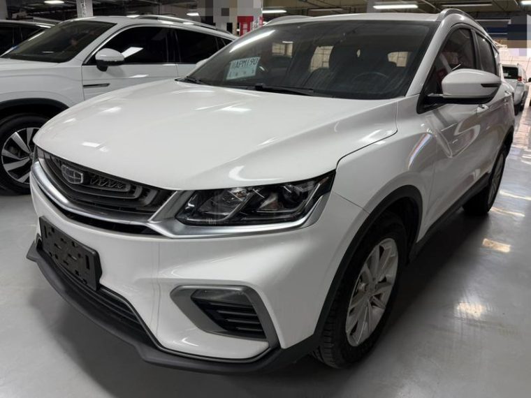 Geely Coolray PRO 240T DCT