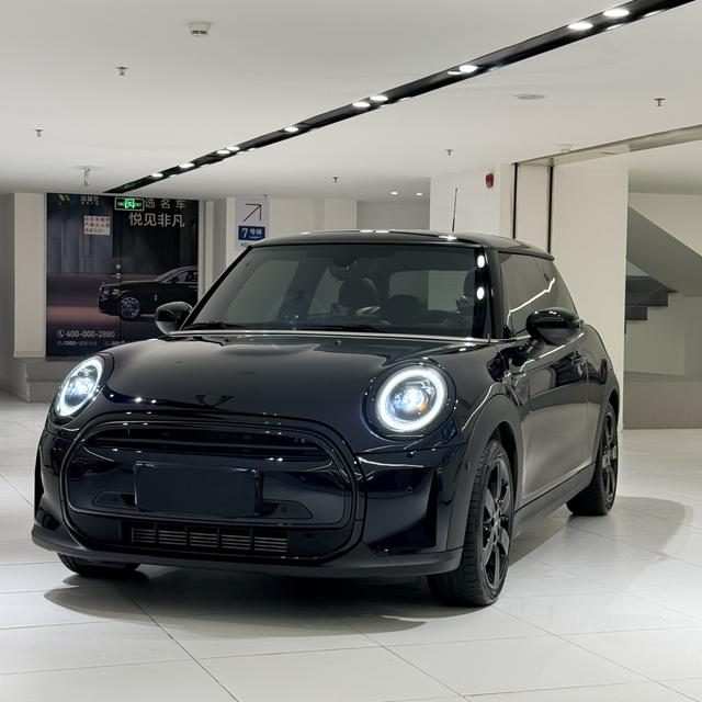 MINI MINI 1.5T COOPER Special Edition