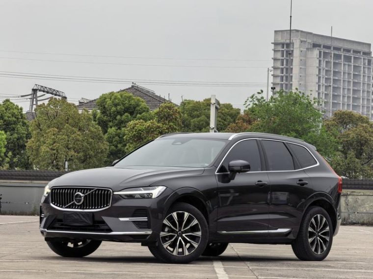 Volvo XC60 B5 4WD Zhiyuan Luxury