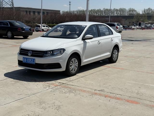 Volkswagen Santana 1.5L Auto Style Edition