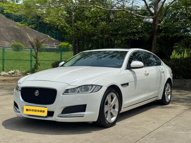 Jaguar XFL 2.0T 200PS Elite Edition