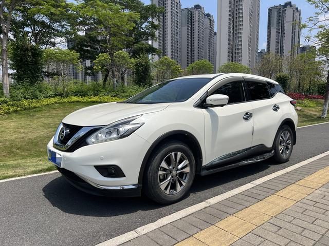 Nissan Murano 2.5L XL 2WD Smart Connected Luxury Edition
