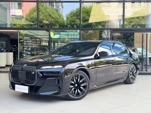 BMW i7 M70L xDrive