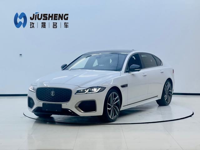 Jaguar XFL 2.0T P300 4WD Flagship Sport Gold Edition