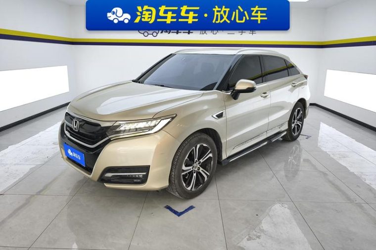 Honda UR-V 370TURBO V