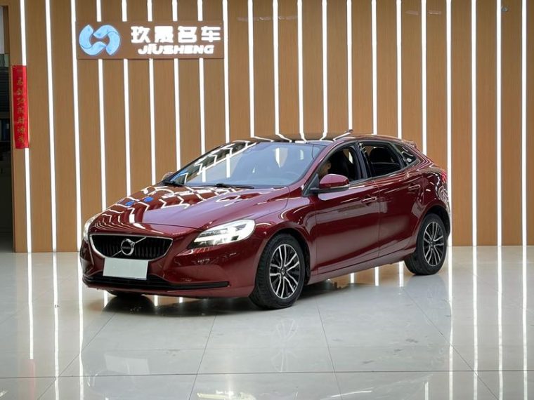 Volvo V40 T3 Zhiyi