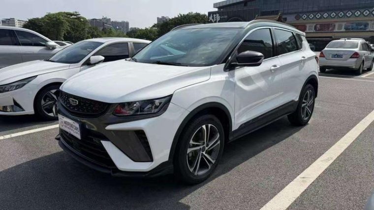 Geely Coolray 240T DCT Platinum