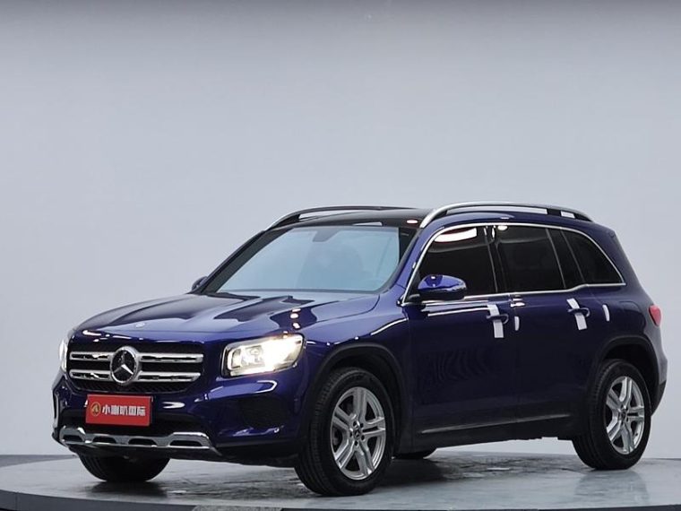 Mercedes-Benz GLB 180