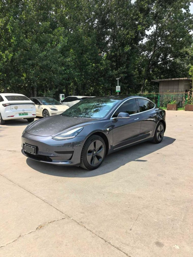 Tesla Model 3 Standard Range RWD Upgraded