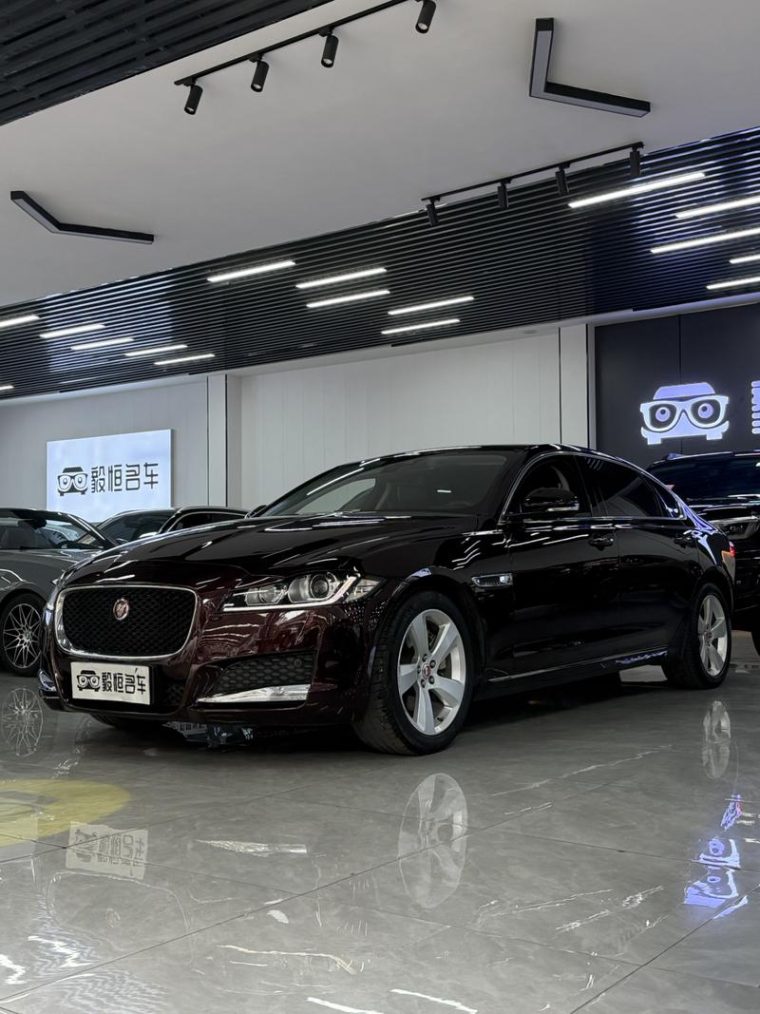 Jaguar XFL 2.0T P200