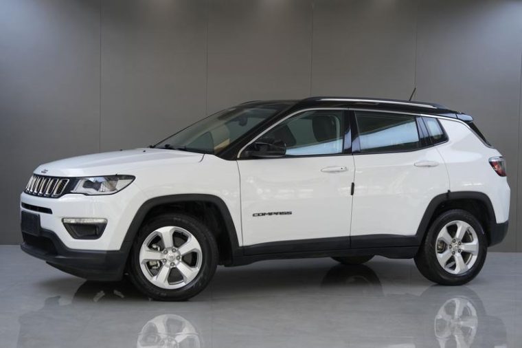 Jeep Compass 220T