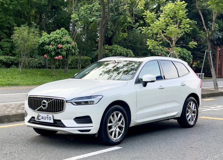 Volvo XC60 T5 4WD Zhiyi