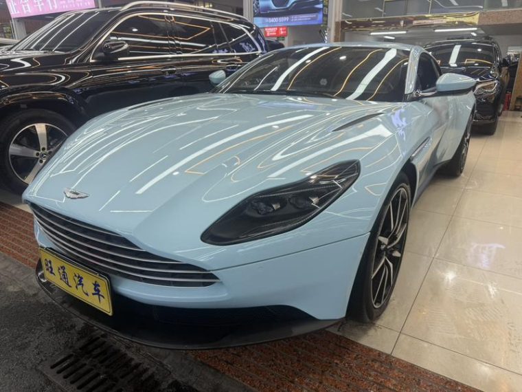 Aston Martin DB11 4.0T V8 Coupe