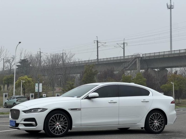 Jaguar XEL 2.0T 250PS S