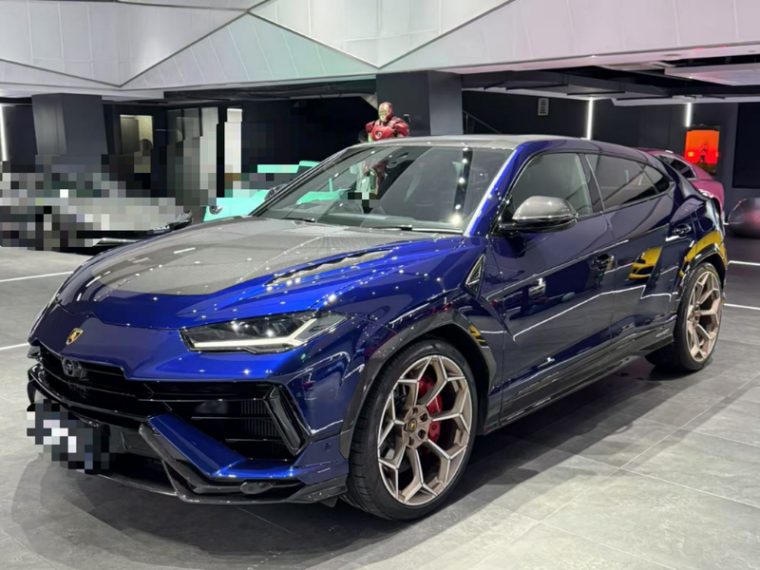 Lamborghini Urus 4.0T V8 S