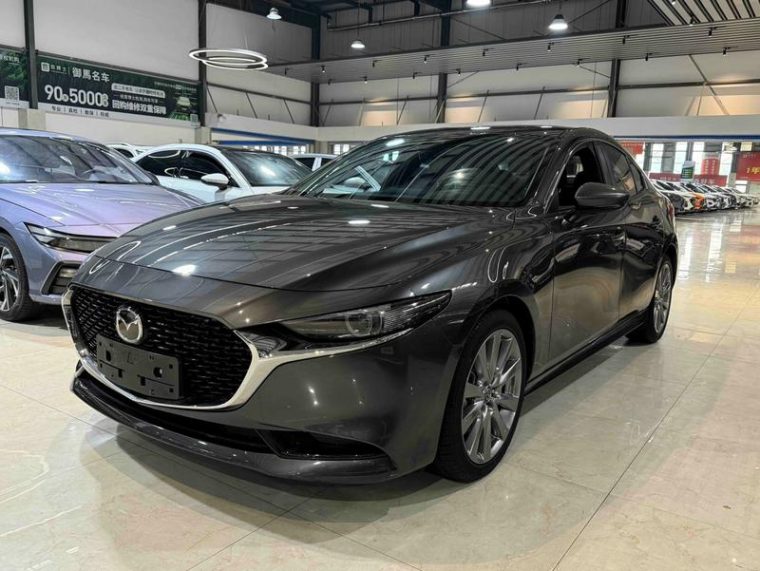 Mazda 3 2.0L AT Zhiya