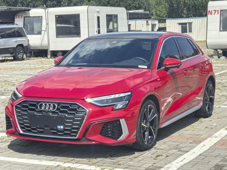 Audi A3 Facelift Sportback 35 TFSI Fashion Sport