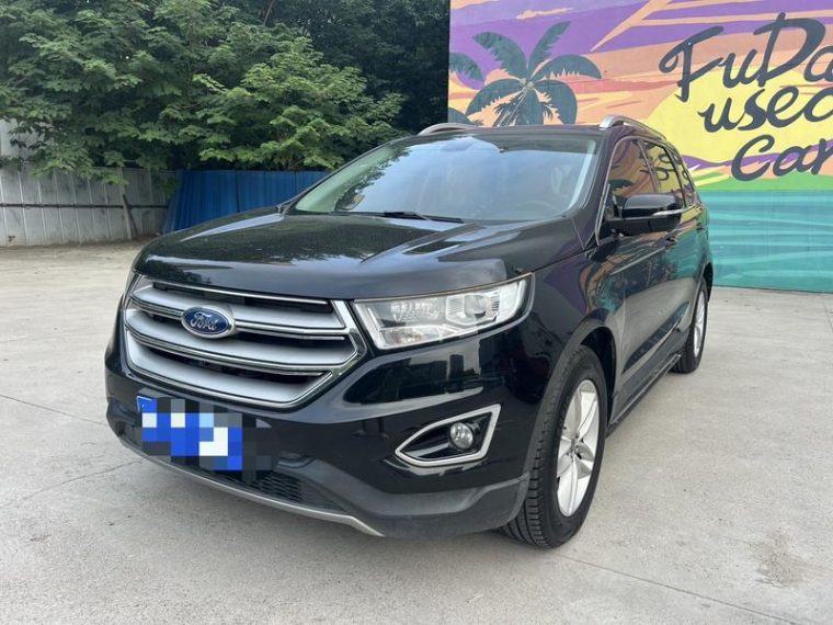 Ford Edge EcoBoost 245 7 V