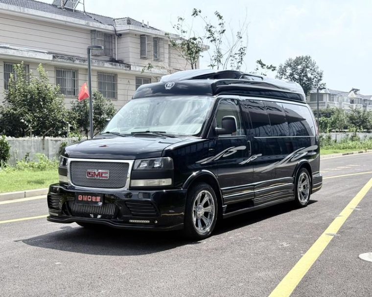 GMC Savana 5.3L 7