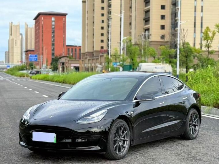 Tesla Model 3 Standard Range RWD Upgraded